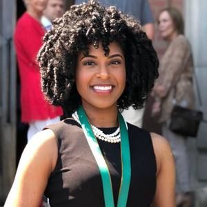 Meet your Posher, Julie